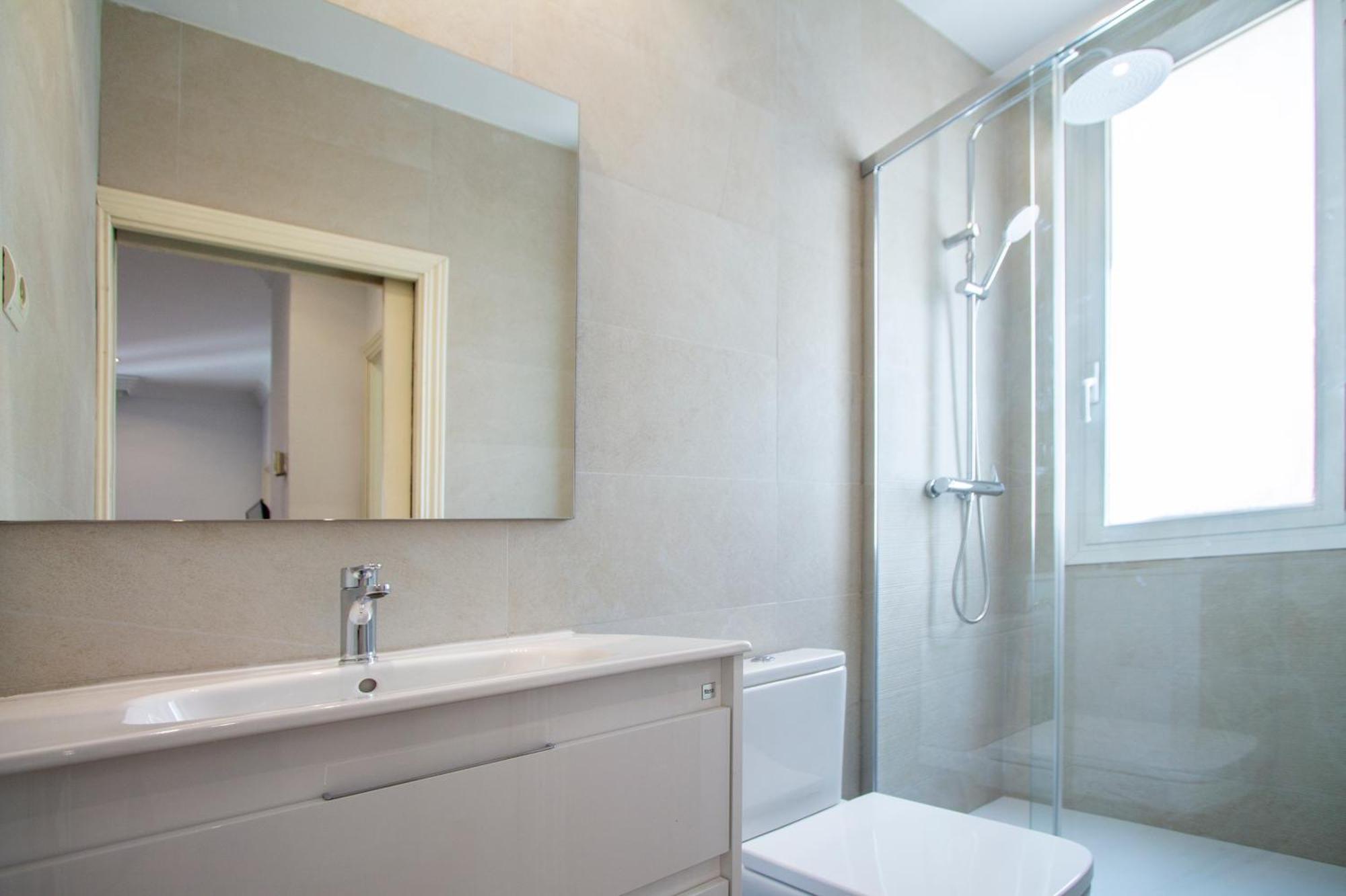 Apartamentos Dali Мадрид Екстер'єр фото